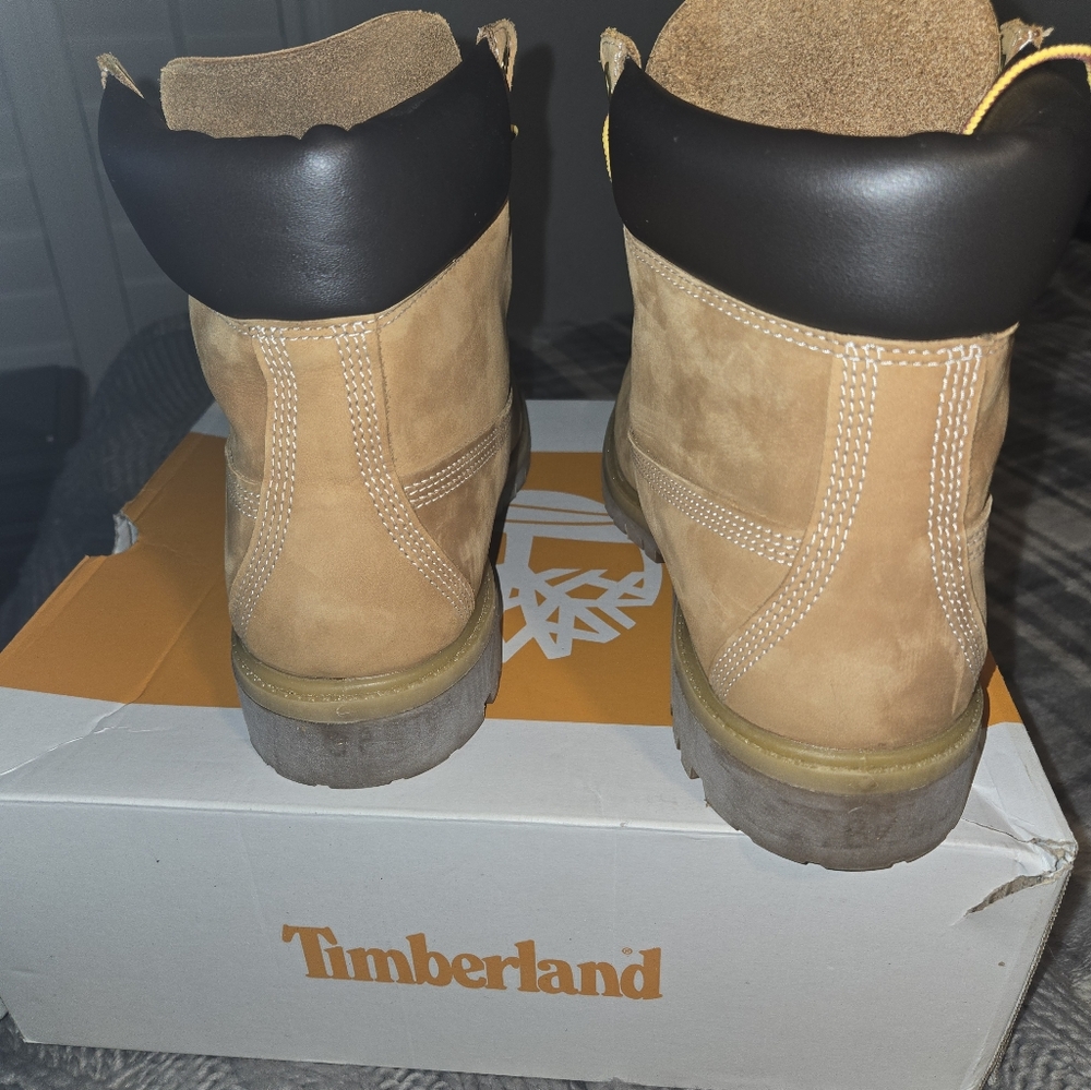 Men's Timberland Premium 6" Waterproof Boot Wheat size 10 - Picture 4 of 10